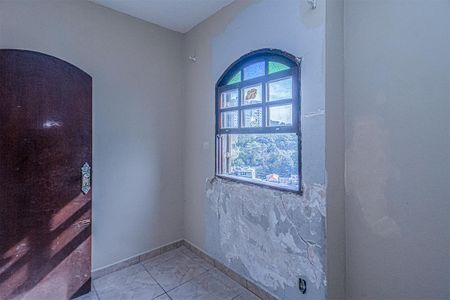 Casa para alugar com 40m², 2 quartos e 1 vaga Casa para alugar com 40m², 2 quartos e 1 vagaquarto 1_2