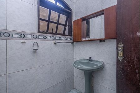 Casa para alugar com 40m², 2 quartos e 1 vaga Casa para alugar com 40m², 2 quartos e 1 vagabanheiro social_4