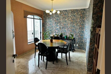 Apartamento à venda com 280m², 4 quartos e 4 vagas