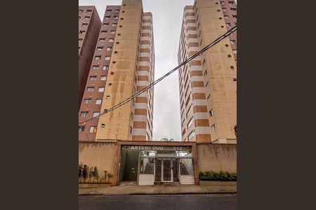 Apartamento à venda com 90m², 3 quartos e 2 vagasFachada e portaria