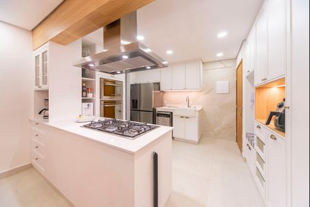 Apartamento à venda com 90m², 3 quartos e 2 vagasCozinha 