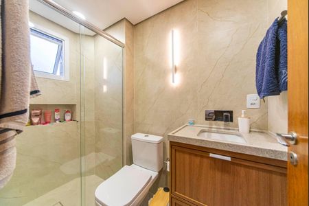 Apartamento à venda com 90m², 3 quartos e 2 vagasBanheiro do Closet do Quarto 2