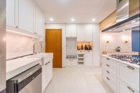 Apartamento à venda com 90m², 3 quartos e 2 vagasCozinha 