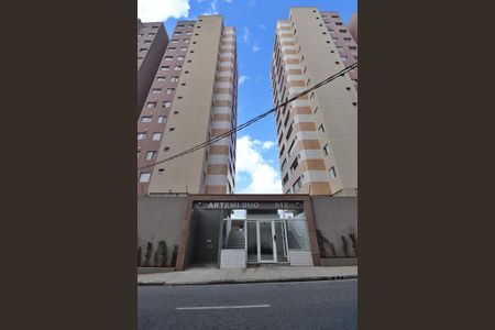 Apartamento à venda com 90m², 3 quartos e 2 vagasFachada e portaria