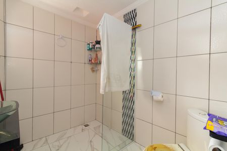 Casa à venda com 450m², 2 quartos e sem vagaBanheiro da Suíte