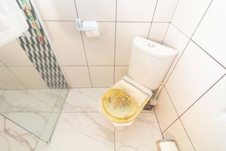 Casa à venda com 450m², 2 quartos e sem vagaBanheiro da Suíte