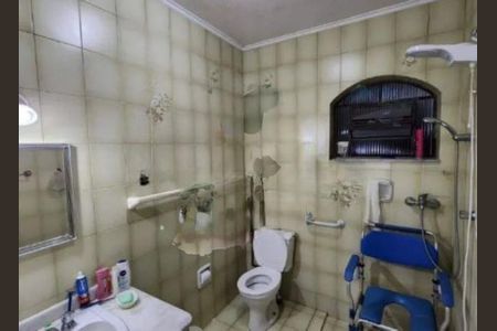Casa à venda com 3 quartos, 180m² em Socorro, São Paulo
