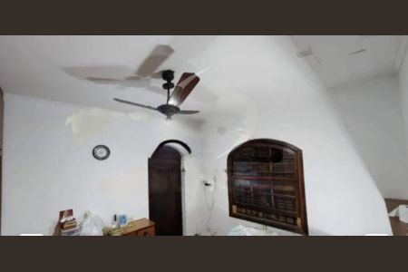 Casa à venda com 3 quartos, 180m² em Socorro, São Paulo