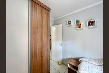 Apartamento à venda com 60m², 3 quartos e 2 vagas Apartamento à venda com 60m², 3 quartos e 2 vagasQuarto 3