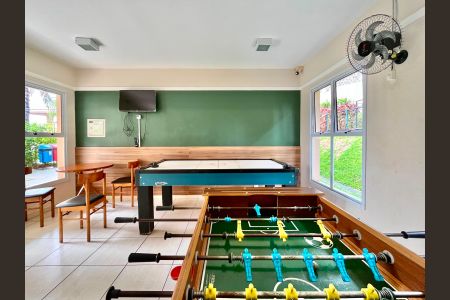Apartamento à venda com 60m², 3 quartos e 2 vagas Apartamento à venda com 60m², 3 quartos e 2 vagasÁrea comum- Sala de jogos