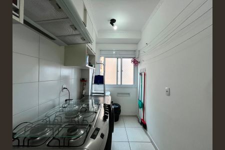 Apartamento à venda com 60m², 3 quartos e 2 vagas Apartamento à venda com 60m², 3 quartos e 2 vagasCozinha e Área de Serviço