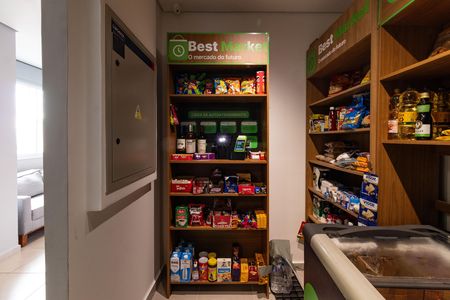 Studio para alugar com 17m², 1 quarto e sem vaga Studio para alugar com 17m², 1 quarto e sem vagaMercado