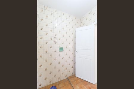 Casa à venda com 111m², 2 quartos e 2 vagas Casa à venda com 111m², 2 quartos e 2 vagasBanheiro