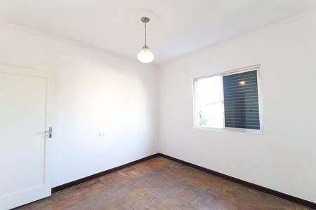 Casa à venda com 111m², 2 quartos e 2 vagas Casa à venda com 111m², 2 quartos e 2 vagasQuarto 1