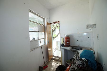 Cozinha de kitnet/studio para alugar com 1 quarto, 30m² em Brás de Pina, Rio de Janeiro