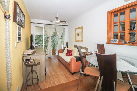Sala de apartamento à venda com 2 quartos, 56m² em Alto de Pinheiros, São Paulo