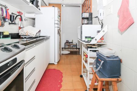 Apartamento à venda com 56m², 2 quartos e 2 vagas Apartamento à venda com 56m², 2 quartos e 2 vagasCozinha