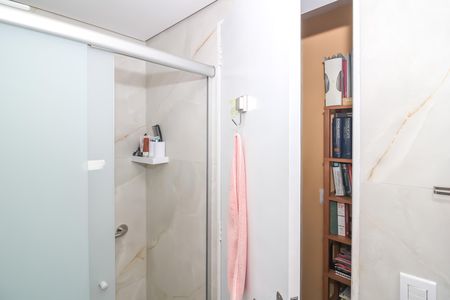 Apartamento à venda com 56m², 2 quartos e 2 vagas Apartamento à venda com 56m², 2 quartos e 2 vagasBanheiro