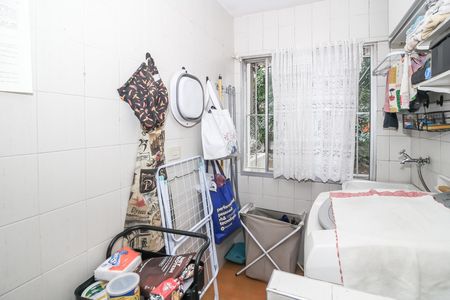 Apartamento à venda com 56m², 2 quartos e 2 vagas Apartamento à venda com 56m², 2 quartos e 2 vagasÁrea de Serviço