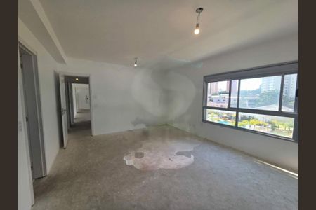 Apartamento à venda com 3 quartos, 121m² em Vila Sofia, São Paulo