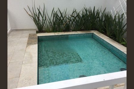 Apartamento à venda com 37m², 2 quartos e 1 vaga