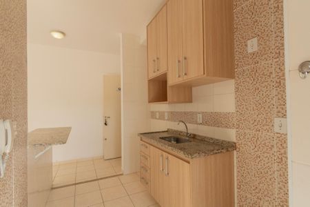 Apartamento para alugar com 55m², 2 quartos e 1 vagaCozinha 