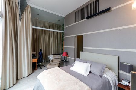 Apartamento para alugar com 128m², 2 quartos e 2 vagas Apartamento para alugar com 128m², 2 quartos e 2 vagasQuarto