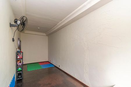 Casa frente - Sala de casa à venda com 5 quartos, 560m² em Penha Circular, Rio de Janeiro