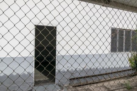 Casa à venda com 560m², 5 quartos e 6 vagasCasa fundos - Vista da Varanda