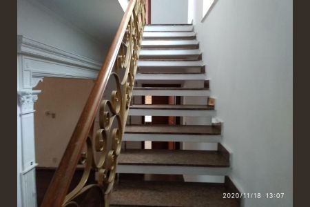 Foto 15 de casa para alugar com 5 quartos, 500m² em Água Branca, São Paulo