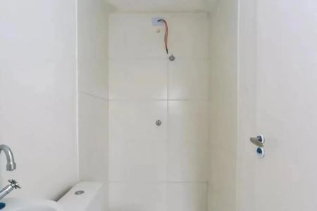 Studio para alugar com 17m², 1 quarto e sem vaga Studio para alugar com 17m², 1 quarto e sem vagaBanheiro