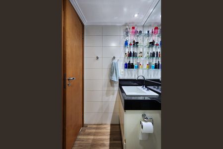Apartamento à venda com 78m², 2 quartos e 1 vaga Apartamento à venda com 78m², 2 quartos e 1 vagaBanheiro da Suíte