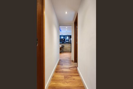 Apartamento à venda com 78m², 2 quartos e 1 vaga Apartamento à venda com 78m², 2 quartos e 1 vagaCorredor