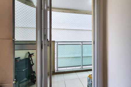 Apartamento à venda com 78m², 2 quartos e 1 vaga Apartamento à venda com 78m², 2 quartos e 1 vagaVista da Suíte