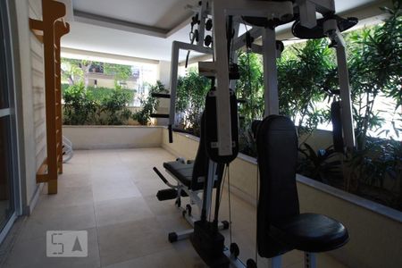 Apartamento à venda com 78m², 2 quartos e 1 vaga Apartamento à venda com 78m², 2 quartos e 1 vagaÁrea Comum