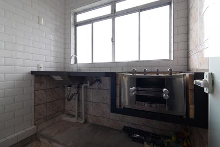 Apartamento à venda com 67m², 3 quartos e 1 vaga Apartamento à venda com 67m², 3 quartos e 1 vagaCozinha e Área de Serviço