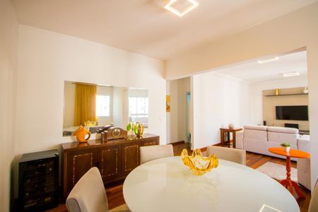 Apartamento à venda com 127m², 3 quartos e 2 vagasSala