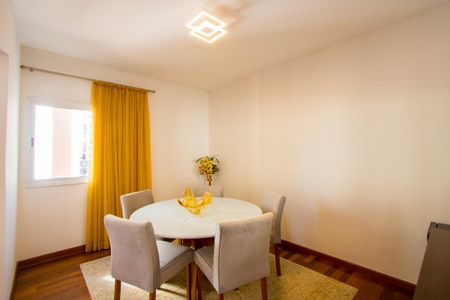 Apartamento à venda com 127m², 3 quartos e 2 vagasSala