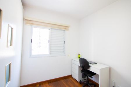 Apartamento à venda com 127m², 3 quartos e 2 vagasQuarto 3