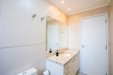 Apartamento à venda com 127m², 3 quartos e 2 vagasBanheiro social