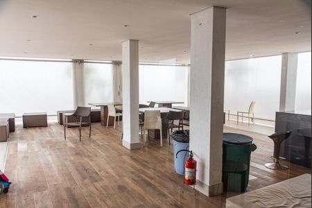 Apartamento para alugar com 45m², 1 quarto e 1 vagaÁrea comum - Salão de festas