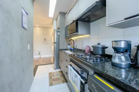 Apartamento à venda com 70m², 2 quartos e 2 vagas Apartamento à venda com 70m², 2 quartos e 2 vagasCozinha e Área de Serviço