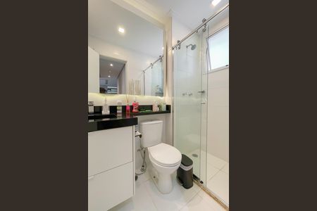 Apartamento à venda com 70m², 2 quartos e 2 vagas Apartamento à venda com 70m², 2 quartos e 2 vagasBanheiro 2
