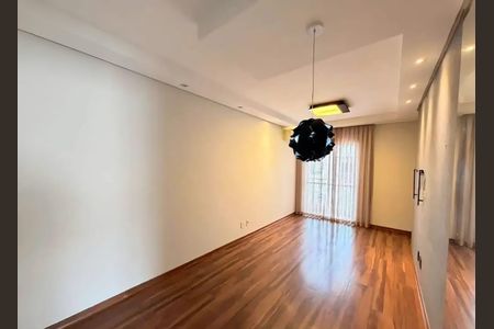 Sala de apartamento para alugar com 3 quartos, 67m² em Jardim Sao Pedro, Mogi das Cruzes