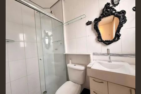 Banheiro de apartamento para alugar com 3 quartos, 67m² em Jardim Sao Pedro, Mogi das Cruzes