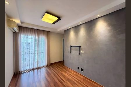 Sala de apartamento para alugar com 3 quartos, 67m² em Jardim Sao Pedro, Mogi das Cruzes