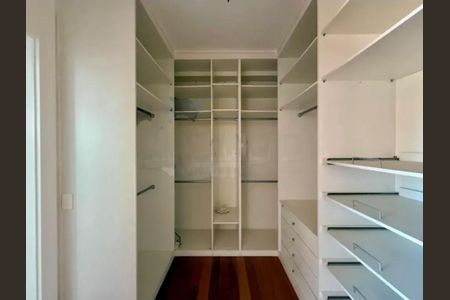 Apartamento à venda com 3 quartos, 138m² em Santo Amaro, São Paulo