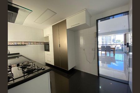 Apartamento à venda com 95m², 2 quartos e 2 vagas