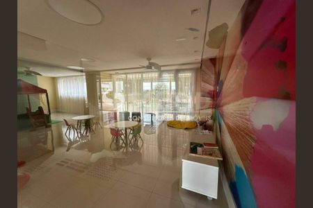 Apartamento à venda com 2 quartos, 58m² em Vila Emir, São Paulo