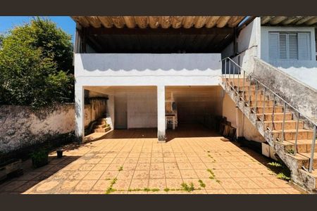 Casa à venda com 2 quartos, 212m² em Vila Sao Pedro, São Paulo